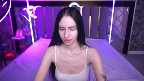 Snapshot of snow_whiteeex chatting on 04-07-26, 05:41 snow_whiteeex online show from 04-07-26, 05:41