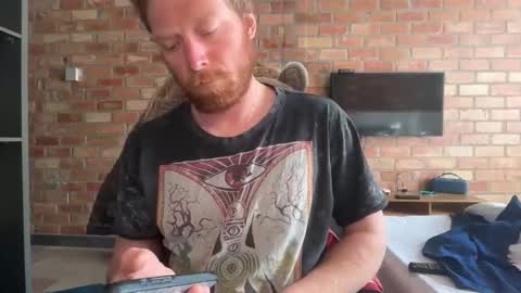 snowtrooper888 online show from 02-10-26, 05:11