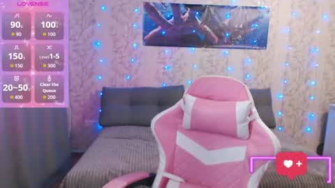 SnowWhate 00 online show from 07-20-26, 07:49
