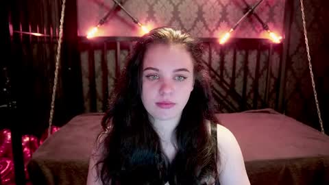 Snapshot of snowwhite_bella chatting on 04-25-26, 07:11 snowwhite_bella online show from 04-25-26, 07:11