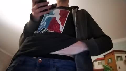 Snapshot of so_skinny chatting on 05-18-26, 07:31 so_skinny online show from 05-18-26, 07:31
