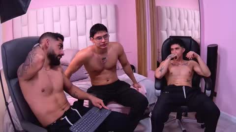 Snapshot of soccer_hot chatting on 01-07-26, 01:52 SOCCER HOT online show from 01-07-26, 01:52