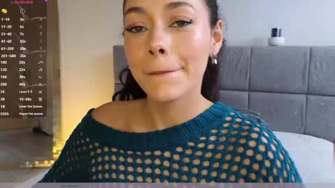 Snapshot of soffimoon_ chatting on 05-15-26, 08:16 IG Soffimoon I THANK YOU FOR LEAVING YOUR FOLLOW online show from 05-15-26, 08:16
