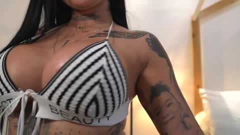 sofhia cruz online show from 05-14-26, 08:59