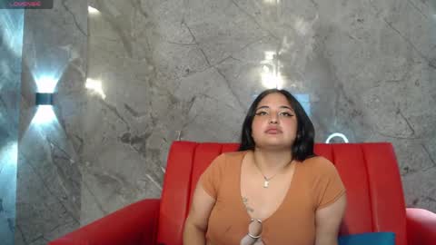 Sofhia  online show from 05-27-26, 04:20