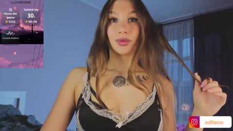 Snapshot of sofi___love chatting on 03-11-26, 03:29 Sofi online show from 03-11-26, 03:29