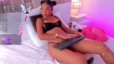 sofi_gomeez online show from 11-25-25, 02:55