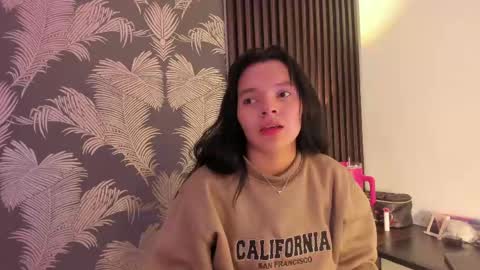 Snapshot of sofi_lassa_ chatting on 04-21-26, 12:56 SOFIA online show from 04-21-26, 12:56