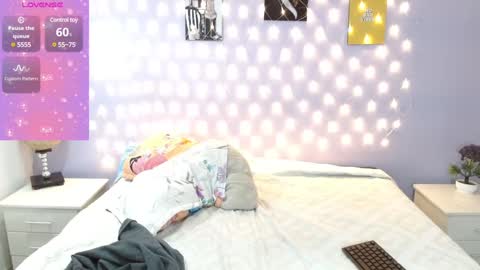 sofi smith online show from 01-03-25, 07:07