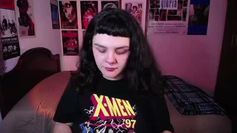 Snapshot of sofia_coolle chatting on 04-19-26, 04:23 Sofi online show from 04-19-26, 04:23
