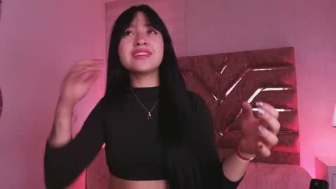 sofia gomes online show from 05-14-26, 12:01