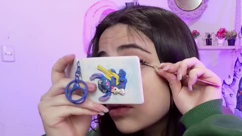 sofia_lara28 online show from 04-06-26, 12:17