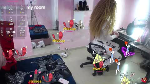 Sofia online show from 12-11-24, 02:44