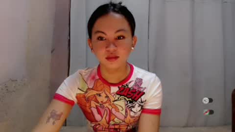 sofia_sweetheart18 online show from 07-14-26, 01:19