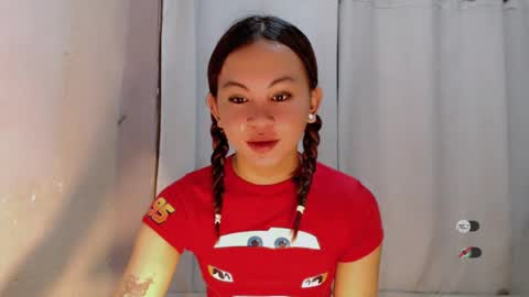 sofia_sweetheart18 online show from 07-14-26, 04:45