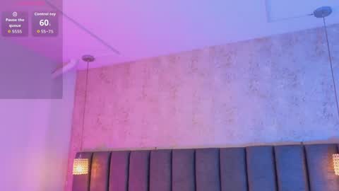 Snapshot of sofiaa_cortes chatting on 03-14-26, 10:21 Sofi online show from 03-14-26, 10:21