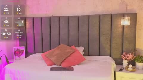 Snapshot of sofiaa_cortes chatting on 03-26-26, 11:27 Sofi online show from 03-26-26, 11:27