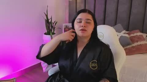 Snapshot of sofiaa_cortes chatting on 04-14-26, 09:04 Sofi online show from 04-14-26, 09:04