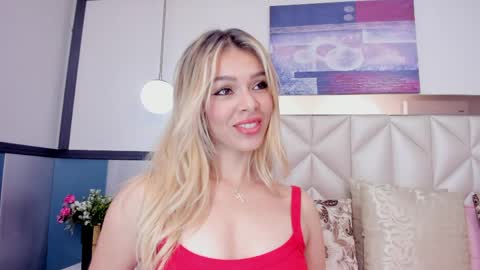 Sofia online show from 04-15-26, 07:32