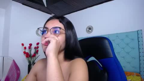 Snapshot of sofiaasexy19 chatting on 03-03-26, 11:49 Sofia online show from 03-03-26, 11:49
