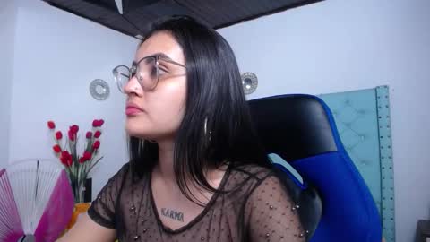 Snapshot of sofiaasexy19 chatting on 03-14-26, 11:15 Sofia online show from 03-14-26, 11:15