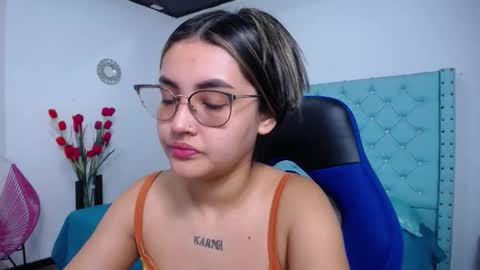 Snapshot of sofiaasexy19 chatting on 03-25-26, 12:22 Sofia online show from 03-25-26, 12:22