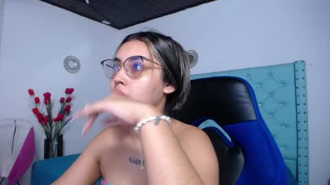 Snapshot of sofiaasexy19 chatting on 03-30-26, 12:17 Sofia online show from 03-30-26, 12:17