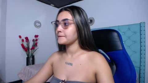 Snapshot of sofiaasexy19 chatting on 04-04-26, 12:13 Sofia online show from 04-04-26, 12:13