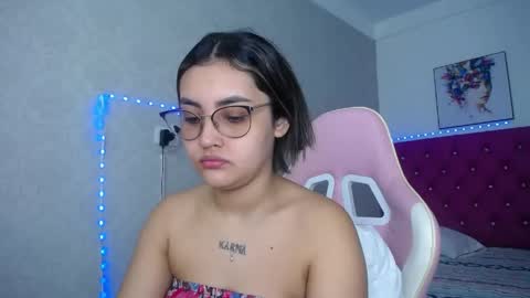 Snapshot of sofiaasexy19 chatting on 05-07-26, 12:32 Sofia online show from 05-07-26, 12:32