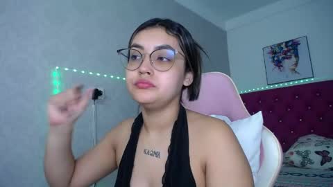 Snapshot of sofiaasexy19 chatting on 05-09-26, 11:48 Sofia online show from 05-09-26, 11:48