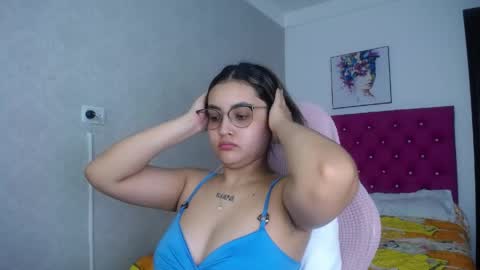 Snapshot of sofiaasexy19 chatting on 05-21-26, 11:50 Sofia online show from 05-21-26, 11:50