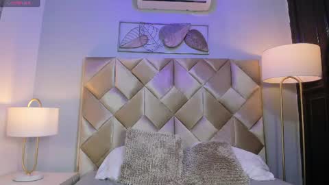 Snapshot of sofiabuitrago chatting on 07-14-26, 07:30 sofi online show from 07-14-26, 07:30