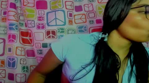 Danna Sofia online show from 03-08-25, 04:23