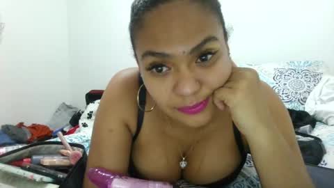Snapshot of sofiahenao1970 chatting on 07-14-26, 08:14 sofiahenao1970 online show from 07-14-26, 08:14
