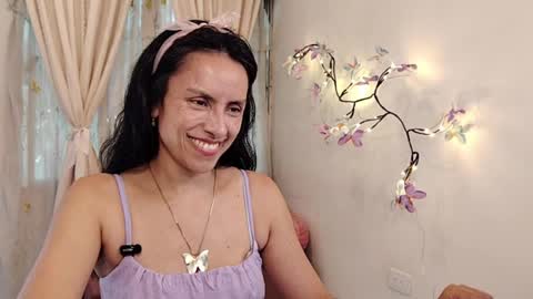 Sofi Bella online show from 04-06-26, 07:04