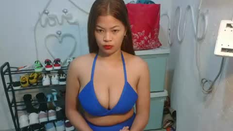 Snapshot of sofie_loorexx chatting on 06-28-26, 02:50 sofie_loorexx online show from 06-28-26, 02:50