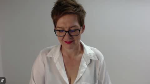 Sofie Velvet online show from 04-16-26, 06:25