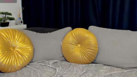 Sofiewild25 online show from 03-30-26, 11:44