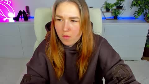 Snapshot of sofii_darling chatting on 02-20-26, 06:52 sofii_darling online show from 02-20-26, 06:52