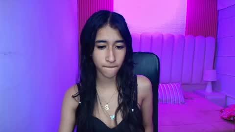 Sofii  online show from 05-18-26, 04:07