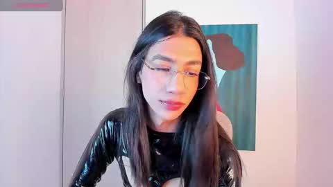 Sofi online show from 02-11-26, 04:34