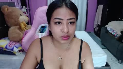 Snapshot of sofiiadreams chatting on 07-20-26, 08:33 sofia Dreams online show from 07-20-26, 08:33