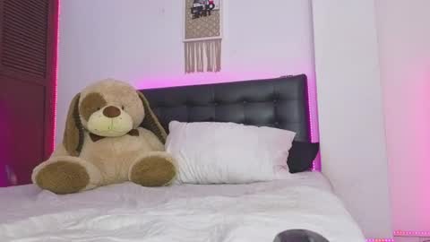   online show from 06-18-26, 08:24