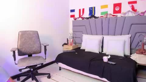 Snapshot of sofiperez_ chatting on 06-21-26, 11:24 online show from 06-21-26, 11:24