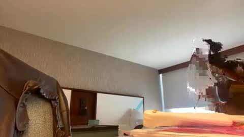 Chloe Kiwi online show from 04-22-26, 09:16