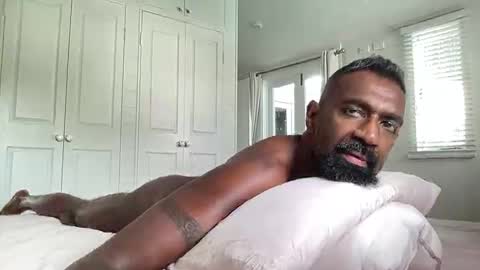 Snapshot of softgrind chatting on 04-29-26, 11:22 softgrind online show from 04-29-26, 11:22
