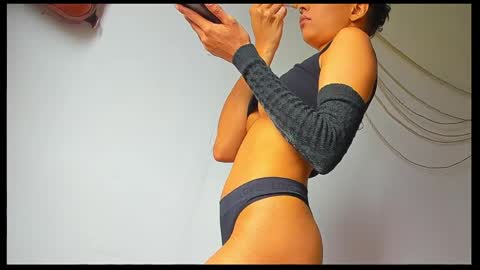 Snapshot of soleiandkairo chatting on 03-27-26, 03:45 SoleiKairo online show from 03-27-26, 03:45