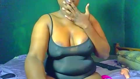 Solly bunny online show from 03-25-26, 01:44