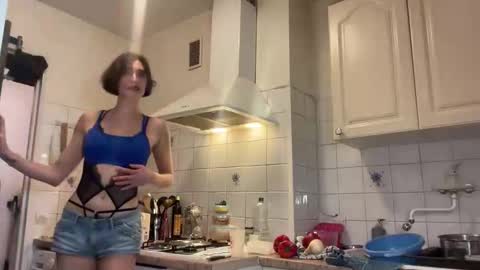 Tayla online show from 03-08-26, 06:01