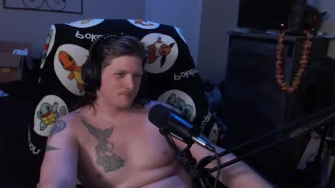 Snapshot of somethinqfunny chatting on 03-23-26, 03:10 Lover Boi online show from 03-23-26, 03:10